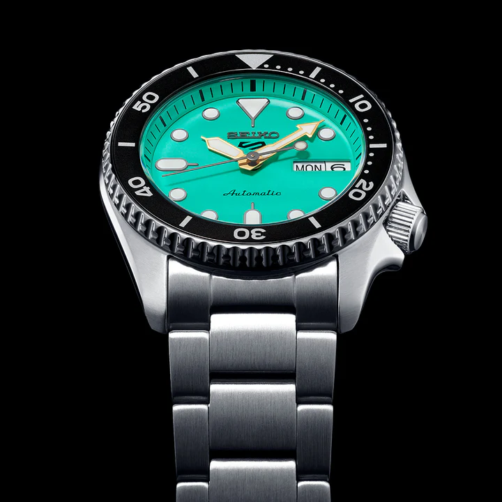 Seiko SRPK33K1 teal dial watch - Image 2