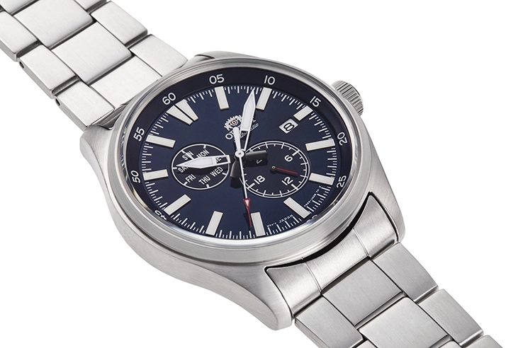 Orient RA-AK0401L30B Defender II Automatic Blue Dial Men's Watch - Image 3